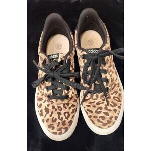 adidas x FARM Rio Vulcraid3R Hazy Beige Leopard Women Skate Shoe Size 6 (GW9185)